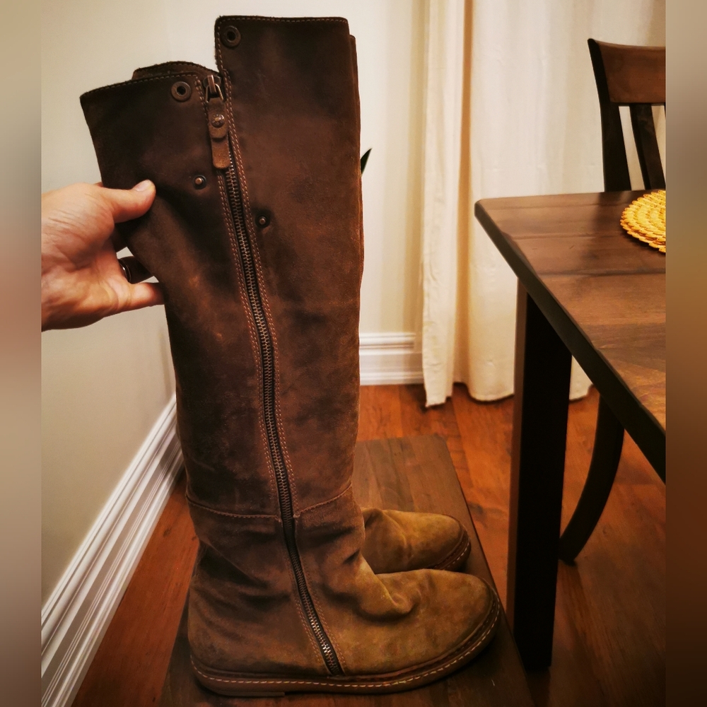 Buttero 8 Beige Suede Wool Lined Zip Up Knee High Boots